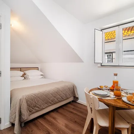 アパート Whome Alfama Prime Location Explore W/ Style リスボン