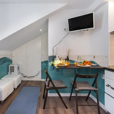 Apartment Whome Alfama Prime Location Explore W/ Style