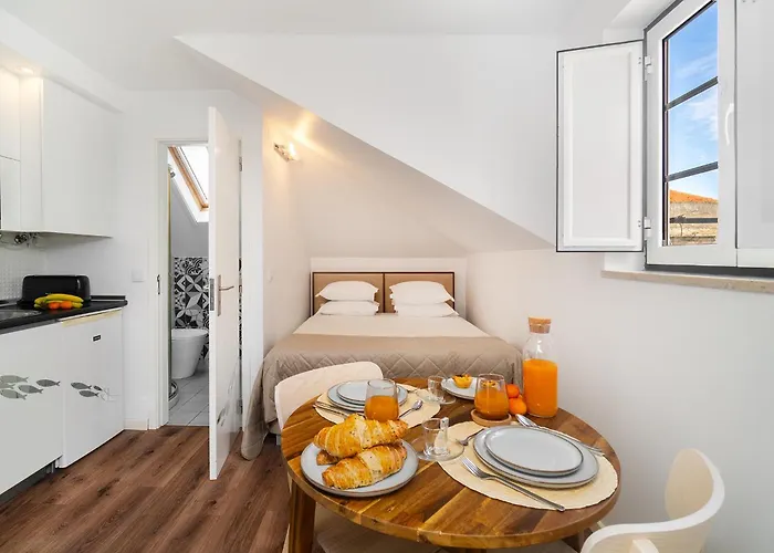 Whome Alfama Prime Location Explore W/ Style Lisboa